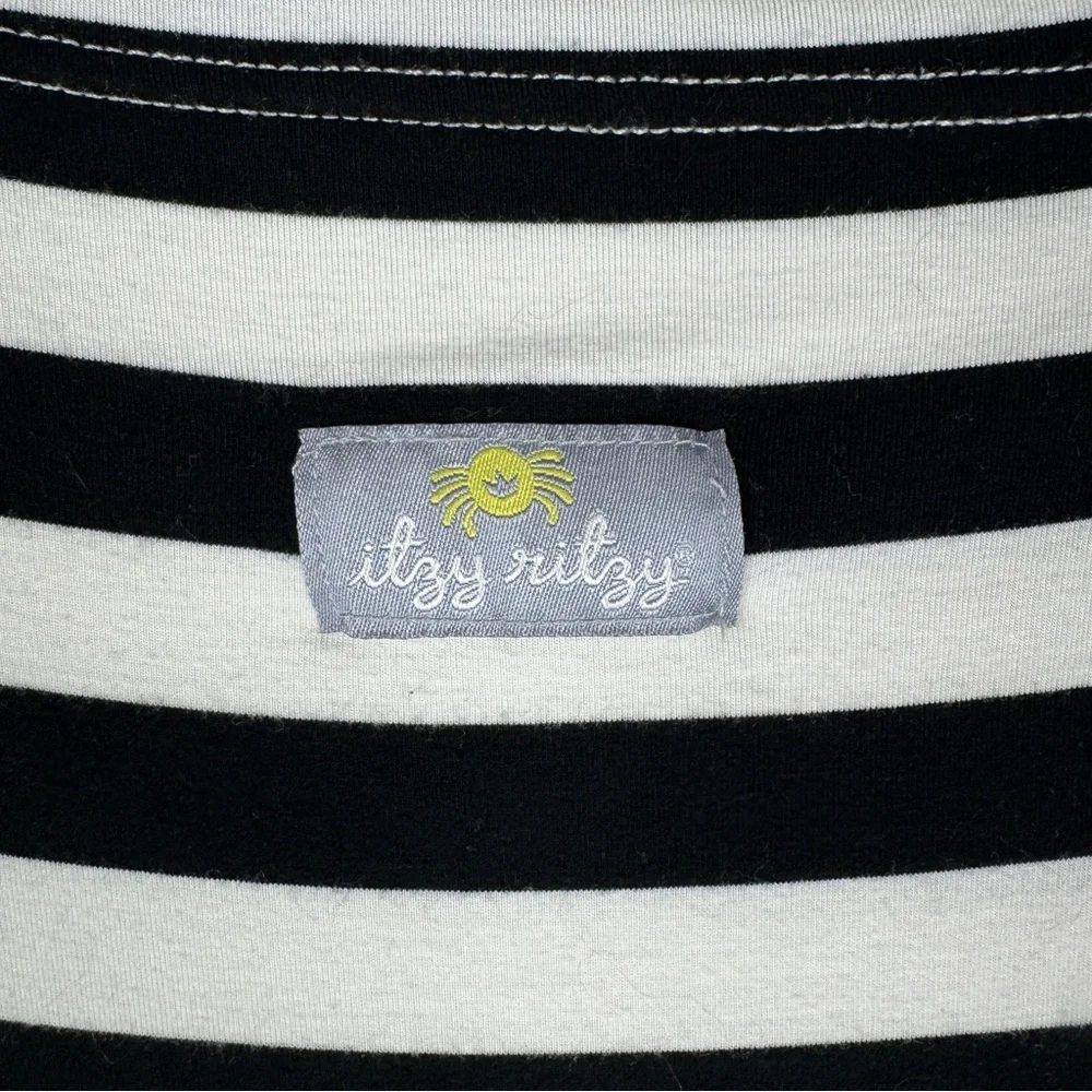 Itzy Ritzy Black White Striped‎ Nursing Mom's Scarf